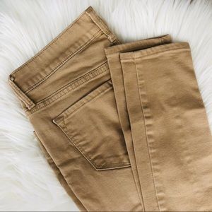 Skinny mid rise khaki jeans